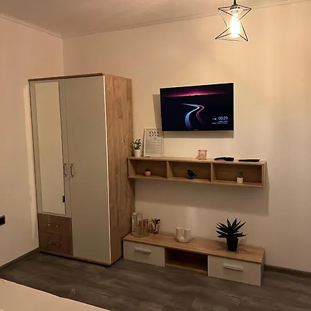 Dm Lll Гостевой дом *